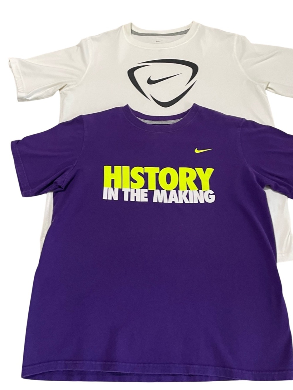 Nike Boys Dri Fit
Shirts 2 Pack Size Large And XL
Purple